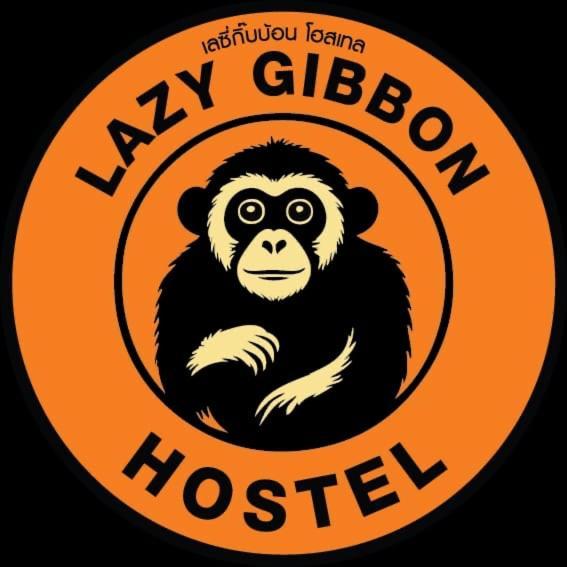 Lazy Gibbon 1 Chiang Mai - Tha Phae Gate Hostel Exterior photo